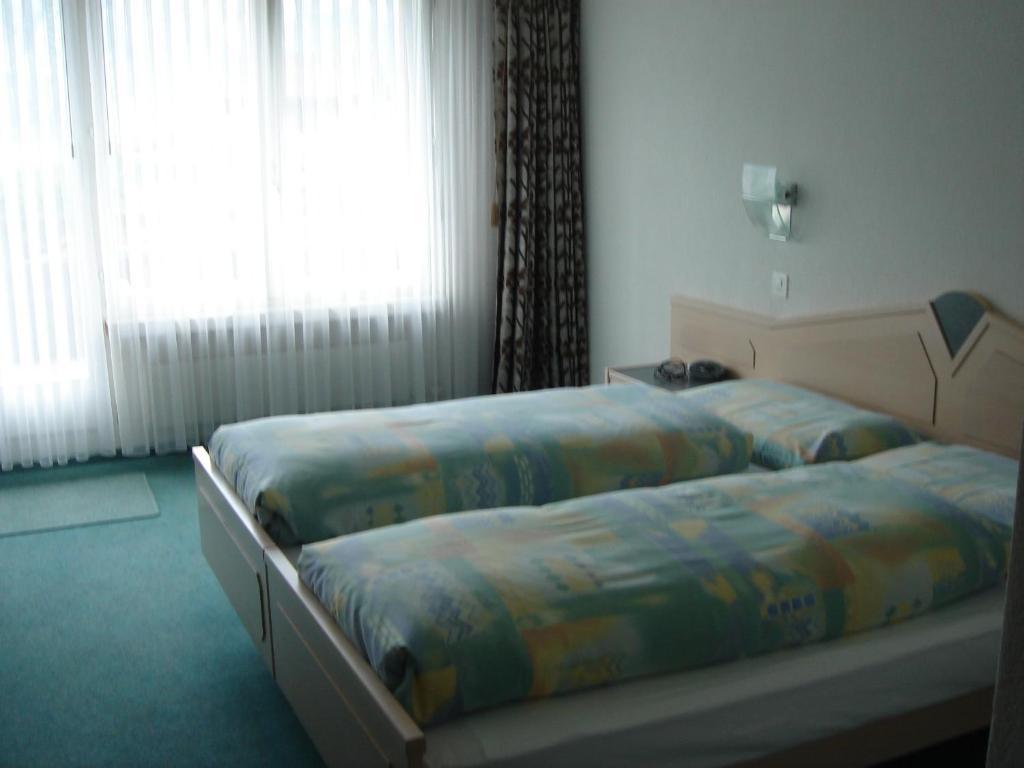 Hotel Eden Sisikon Δωμάτιο φωτογραφία